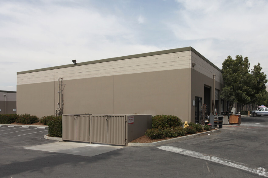 1440 3rd St, Riverside, CA for lease - Building Photo - Image 2 of 2