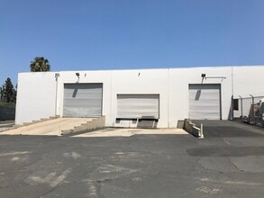 551 W Crowther Ave, Placentia, CA for lease Building Photo- Image 2 of 3