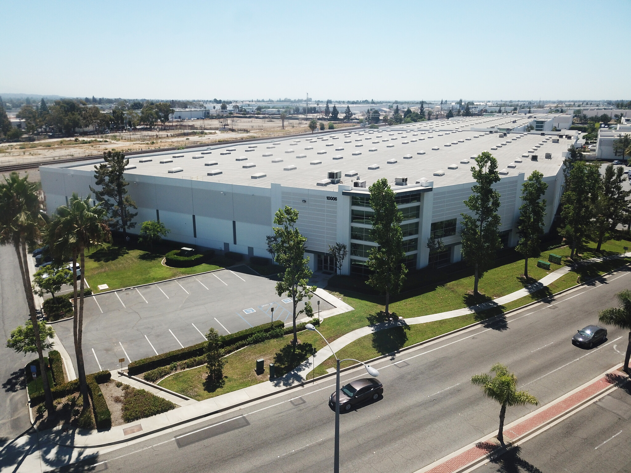 10006-10018 Santa Fe Springs Rd, Santa Fe Springs, CA for lease Building Photo- Image 1 of 8