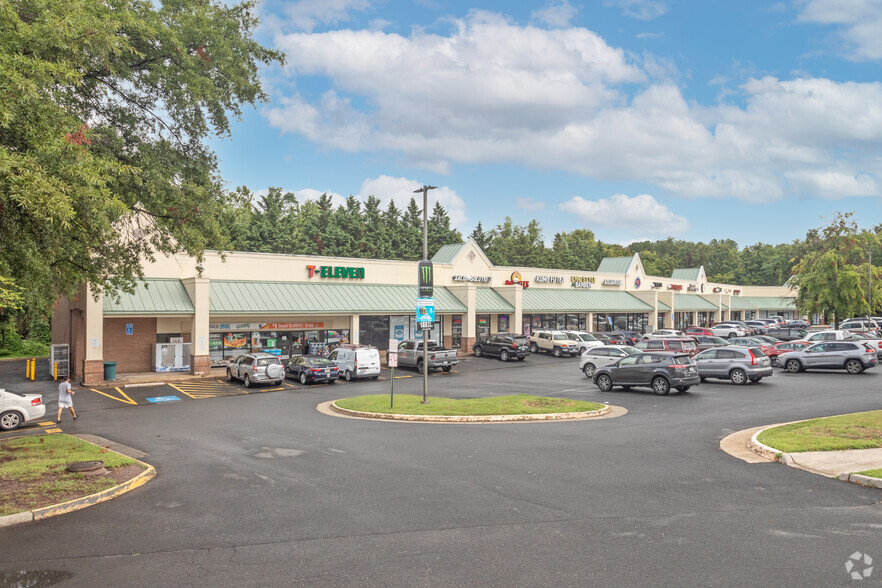 13830-13834 Lee Hwy, Centreville, VA 20120 - Centreville Plaza | LoopNet