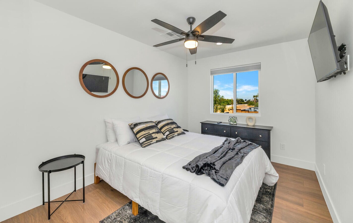 92 N Palm St, Gilbert, AZ 85234 Short Term Rental Duplex downtown Gilbert AZ