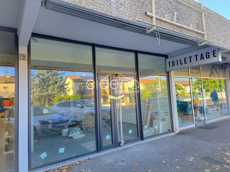 Retail in COURNON-D'AUVERGNE for lease - Building Photo - Image 1 of 9