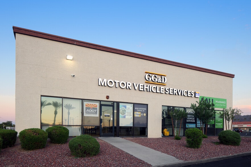 Southgate Center portfolio of 2 properties for sale on LoopNet.com - Building Photo - Image 3 of 22