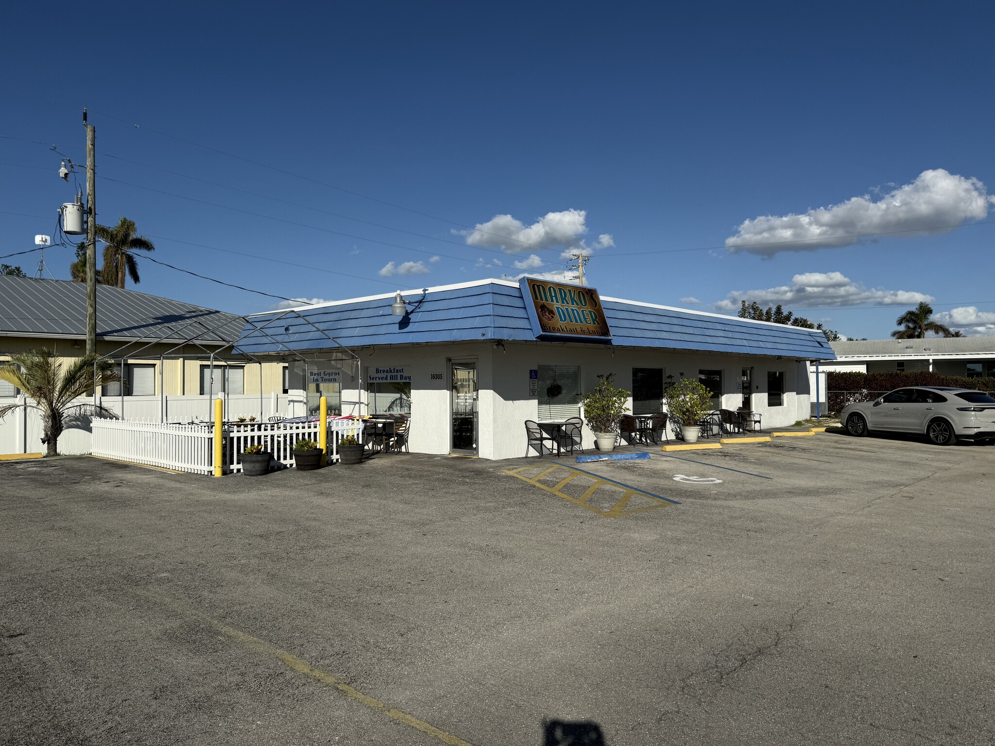 16305 San Carlos Blvd, Fort Myers, FL for sale Building Photo- Image 1 of 2