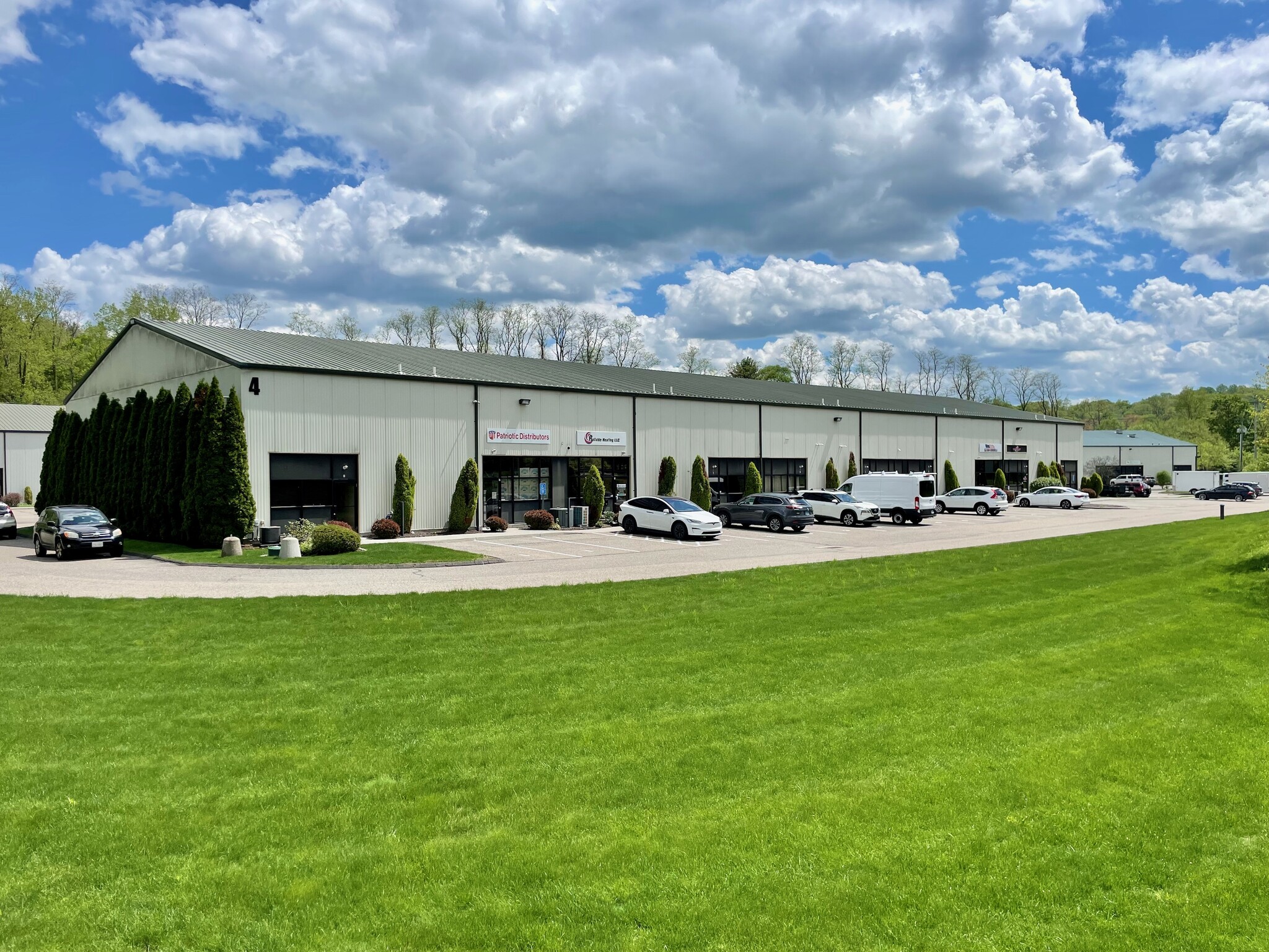 4 Sand Cut Rd, Brookfield, CT for sale Building Photo- Image 1 of 1