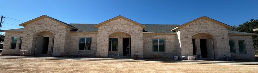 607 Crystal Falls Pky, Leander, TX for sale - Building Photo - Image 1 of 3