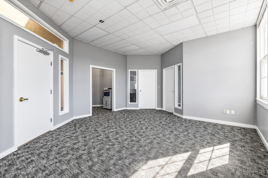 201 Main St, Boston, MA for lease - Interior Photo - Image 2 of 31