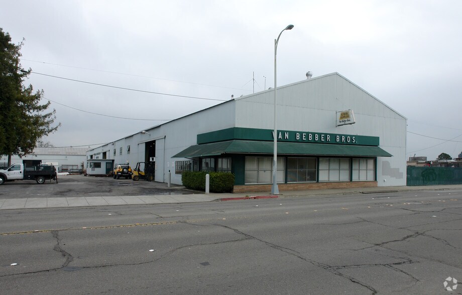 Public Storage Petaluma Blvd South Dandk Organizer
