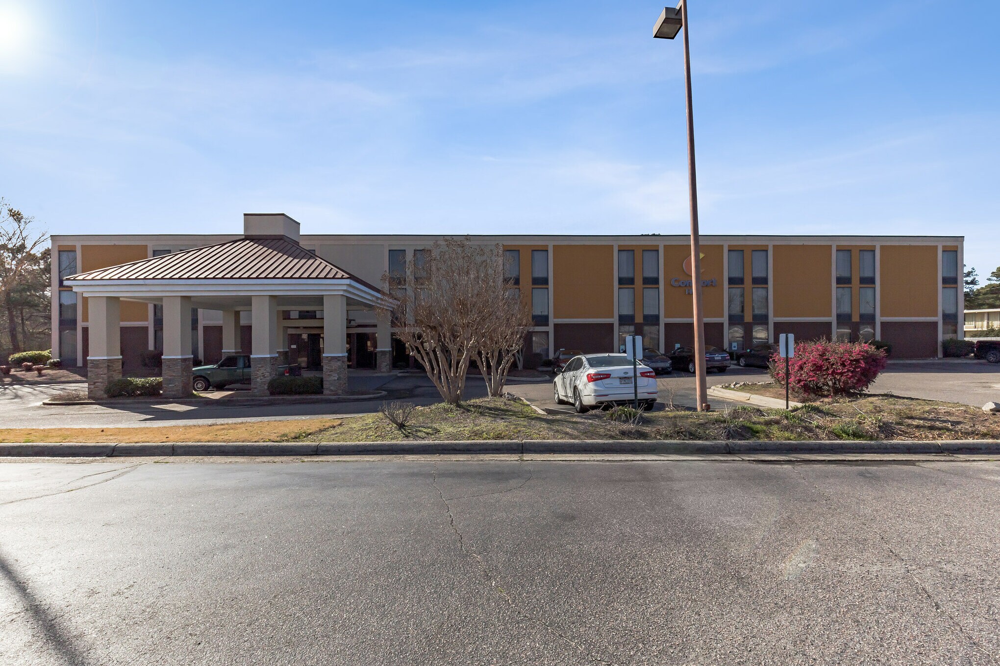 1699 US Highway 401 Byp S, Laurinburg, NC for sale Primary Photo- Image 1 of 1