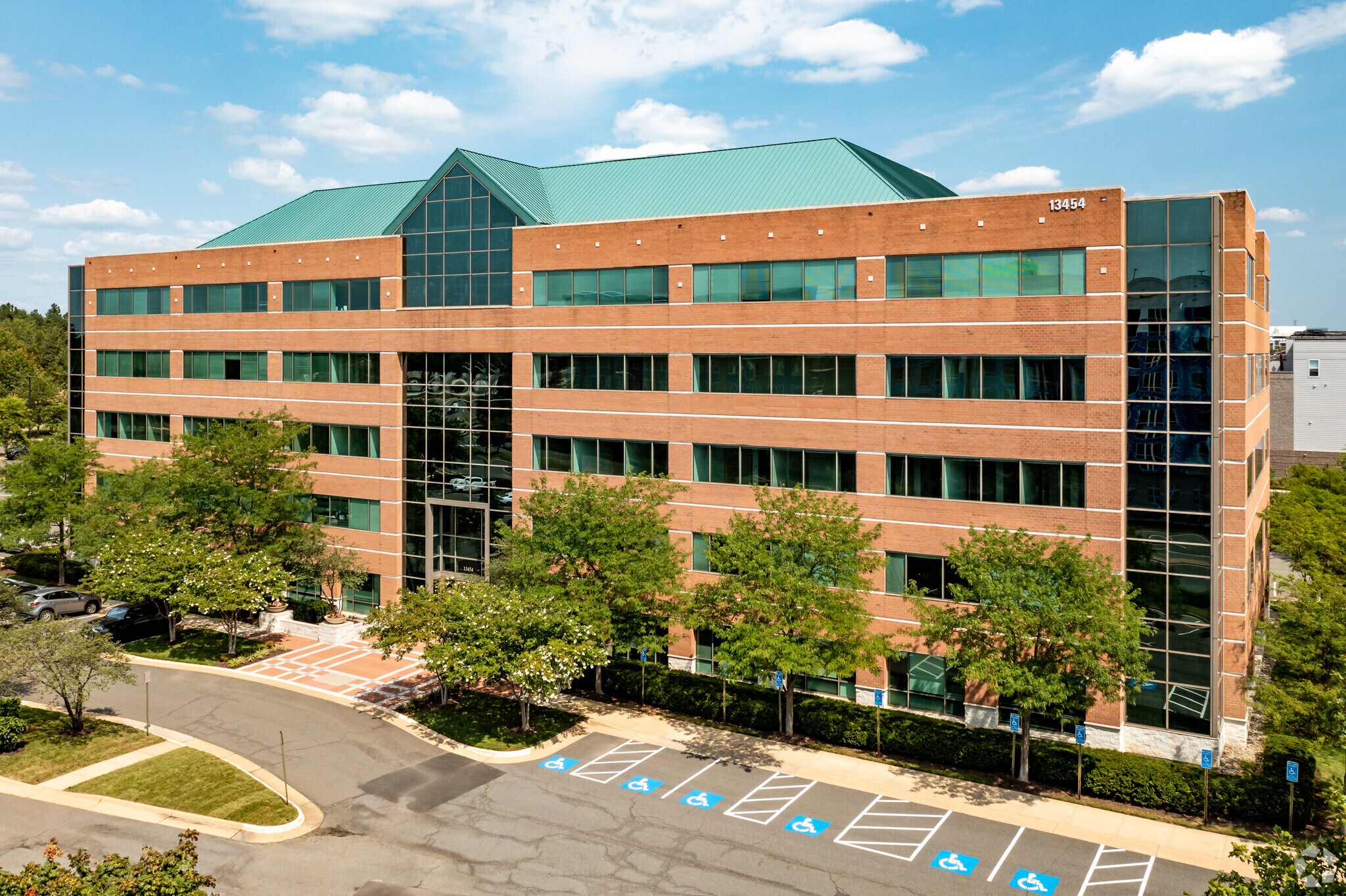 13454 Sunrise Valley Dr, Herndon, VA for lease Building Photo- Image 1 of 6