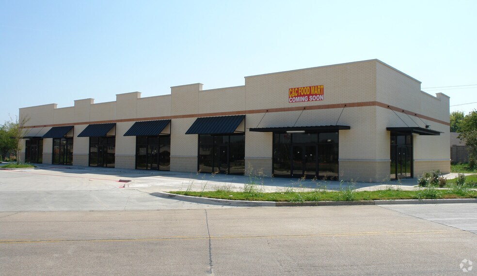 933 Mineral Springs Rd, Arlington, TX for sale - Primary Photo - Image 1 of 1