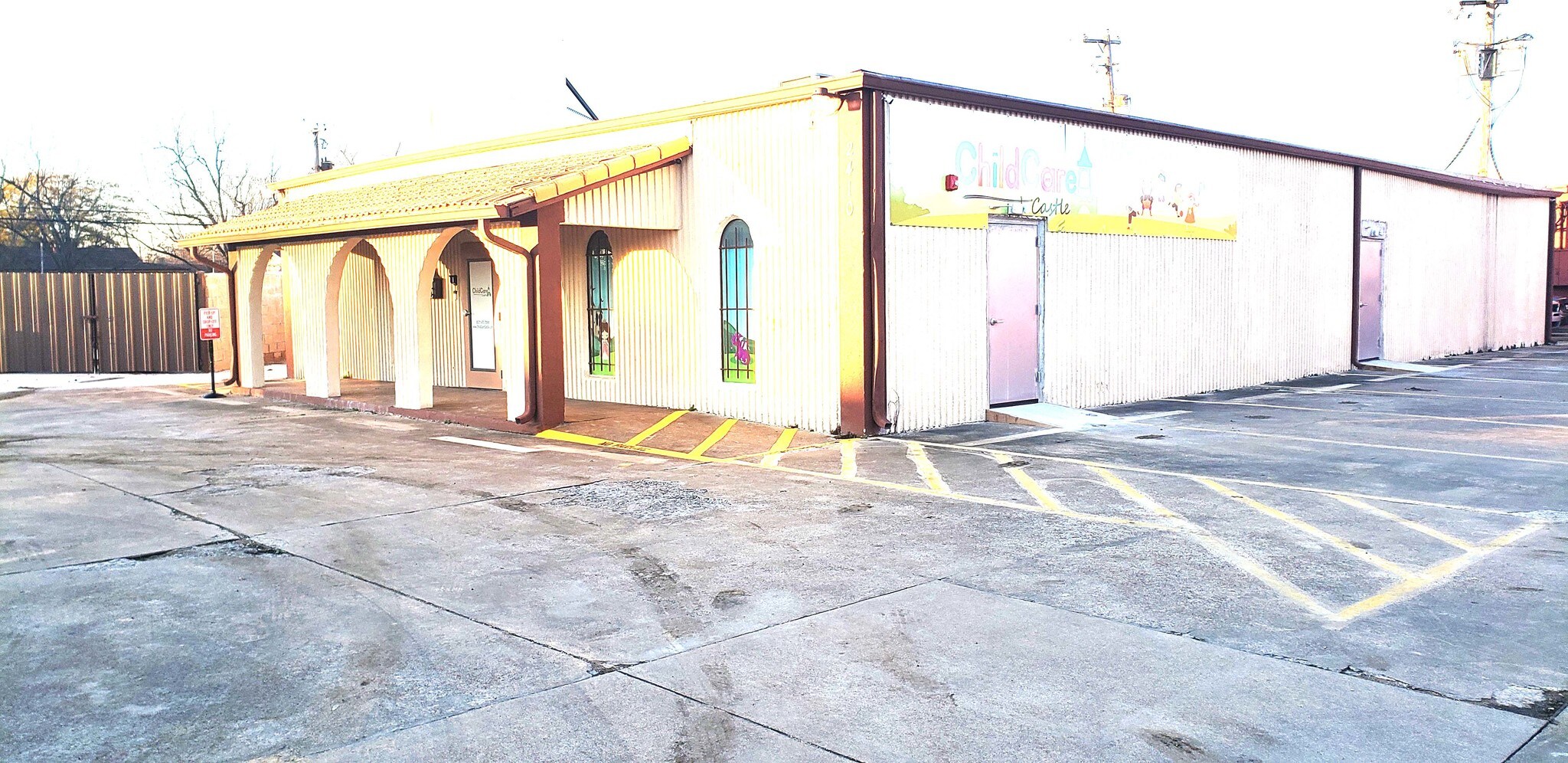 2410 Brady Ln, Grand Prairie, TX for sale Building Photo- Image 1 of 1