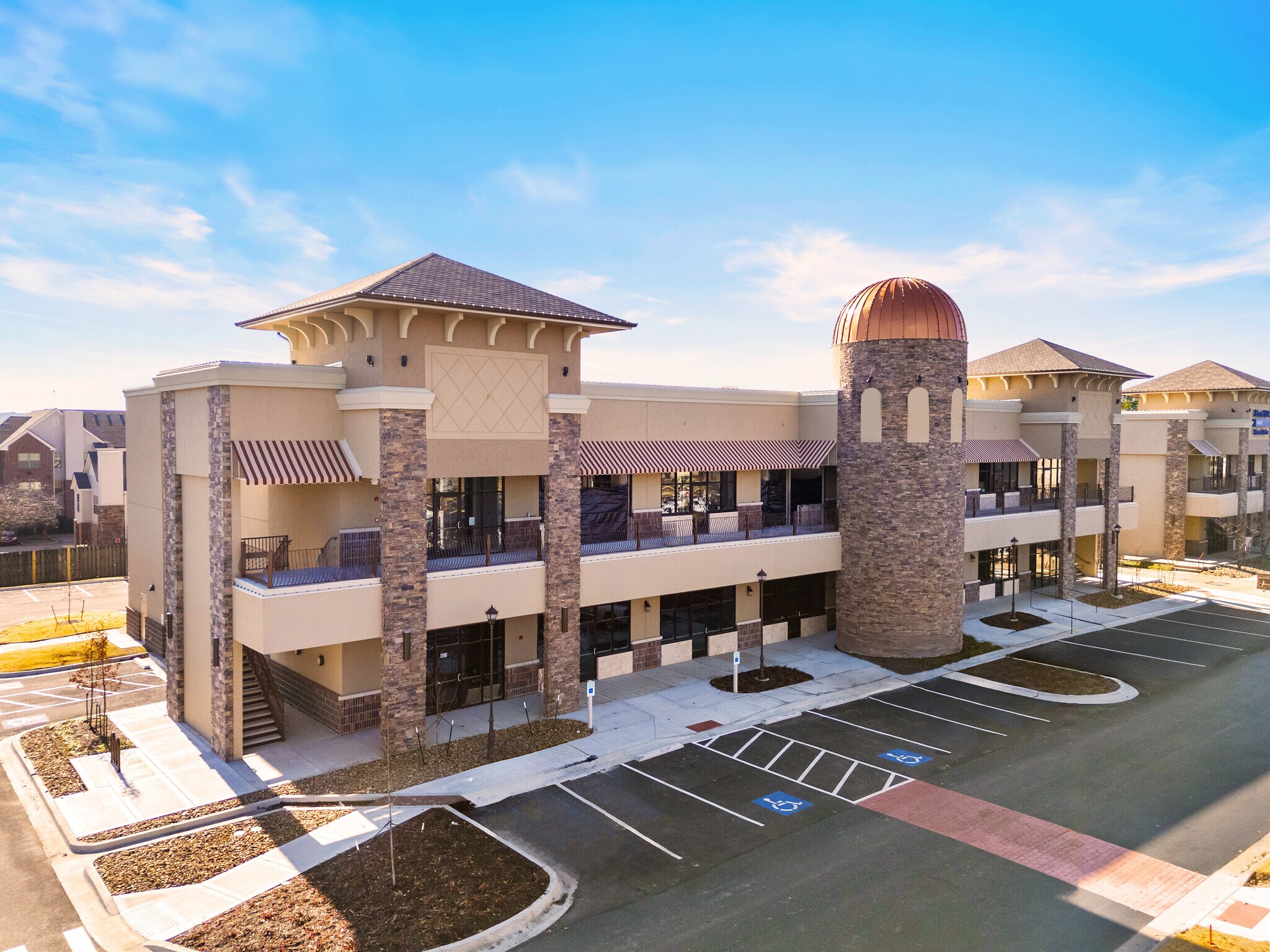 2235 Dave Ward Dr, Conway, AR for lease Building Photo- Image 1 of 13