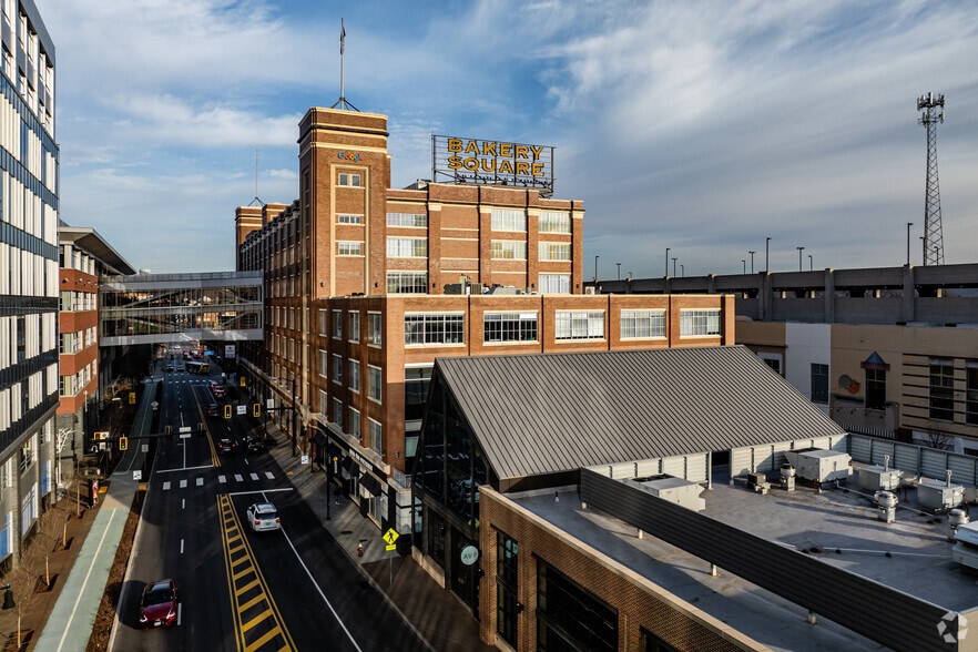 6425 Penn Ave, Pittsburgh, PA for lease - Building Photo - Image 2 of 15