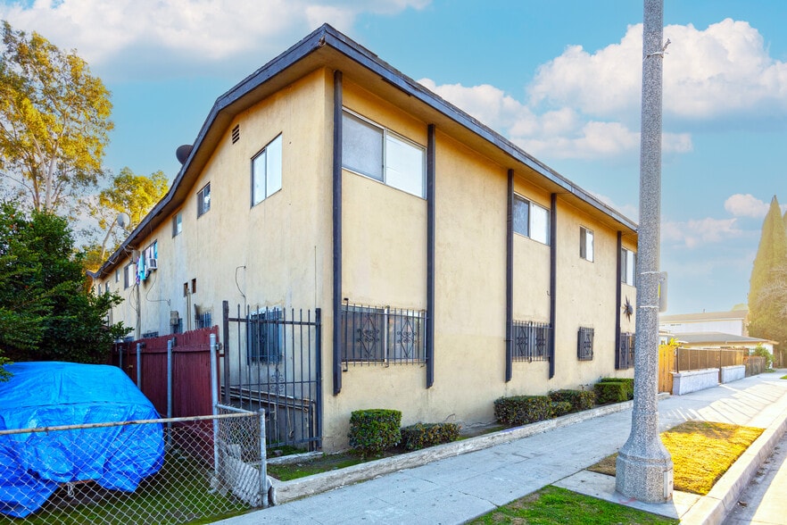 248 E Artesia Blvd, Long Beach, CA for sale - Building Photo - Image 2 of 4