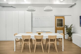 1901 E Franklin St, Richmond, VA for lease Interior Photo- Image 1 of 16