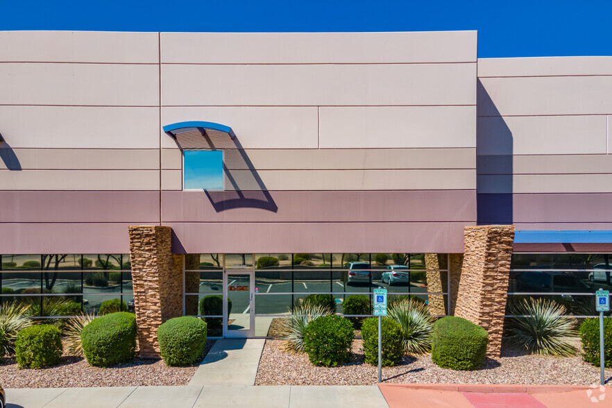 9299 W Olive Ave, Peoria, AZ for lease - Building Photo - Image 3 of 12