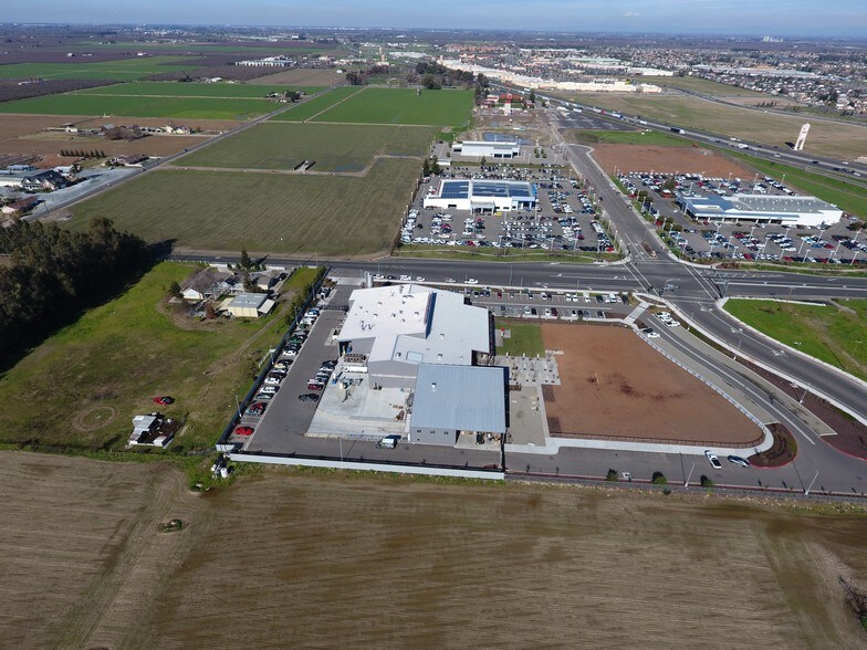 3006 Fulkerth Rd, Turlock, CA for sale - Building Photo - Image 1 of 1