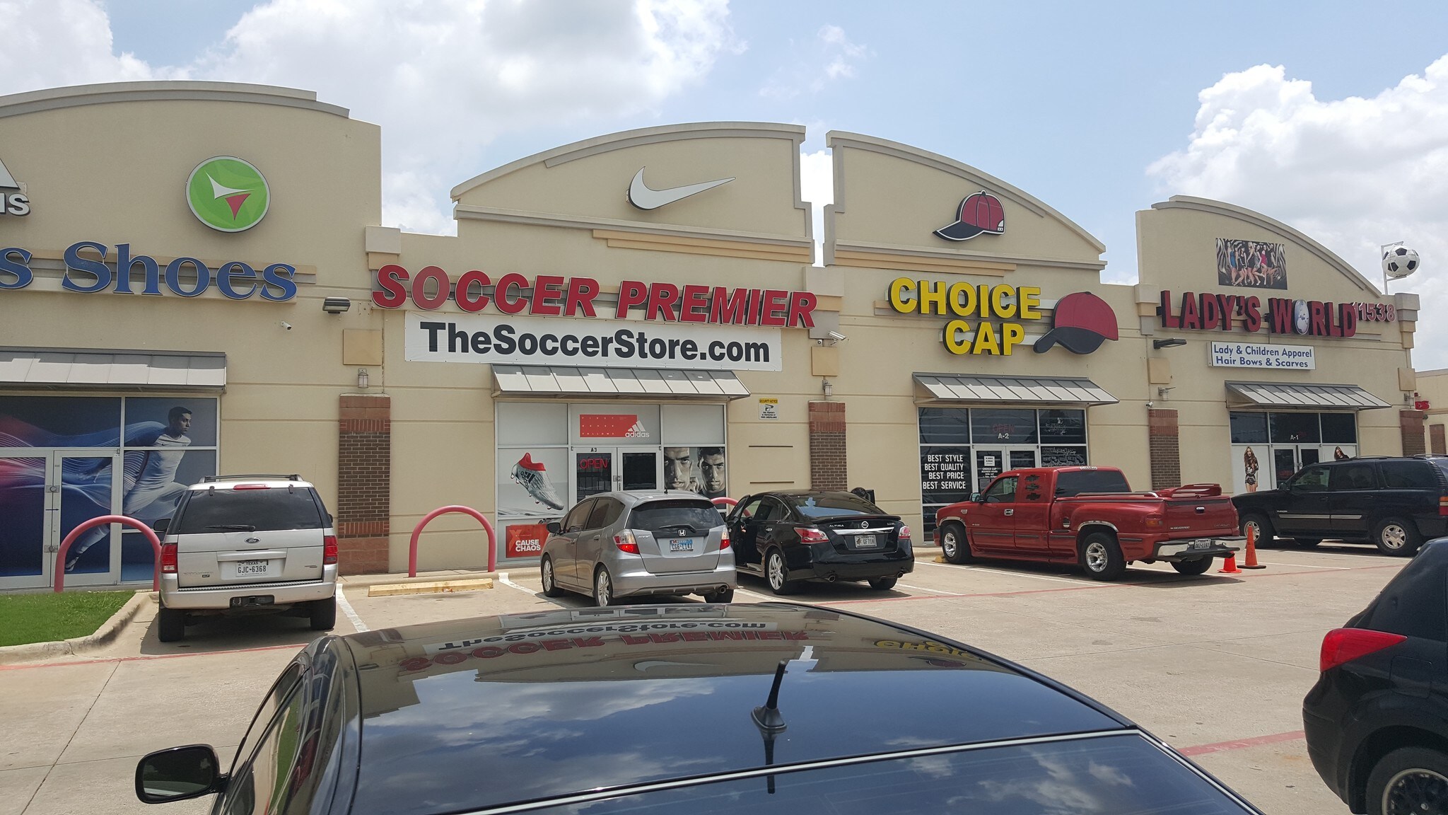 11538 Harry Hines Blvd, Dallas, TX 75229 Retail for Sale