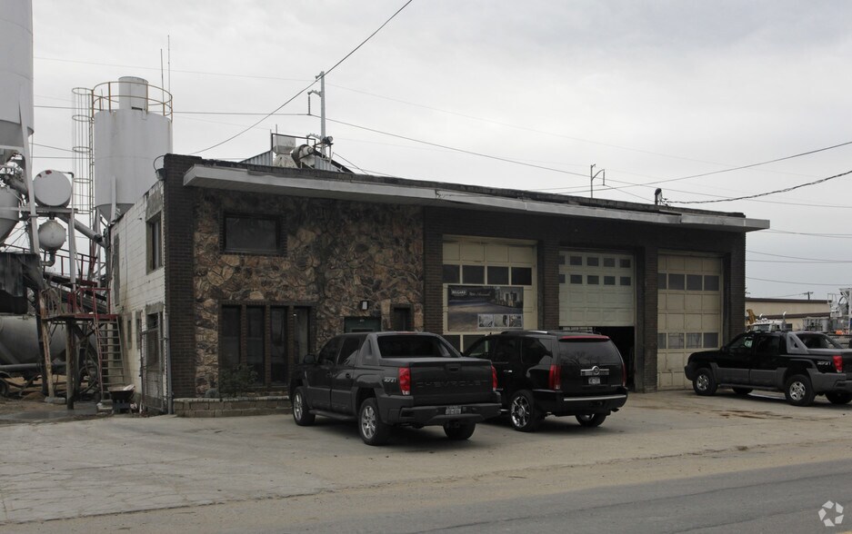 154 Railroad St, Huntington Station, NY for sale - Primary Photo - Image 1 of 1