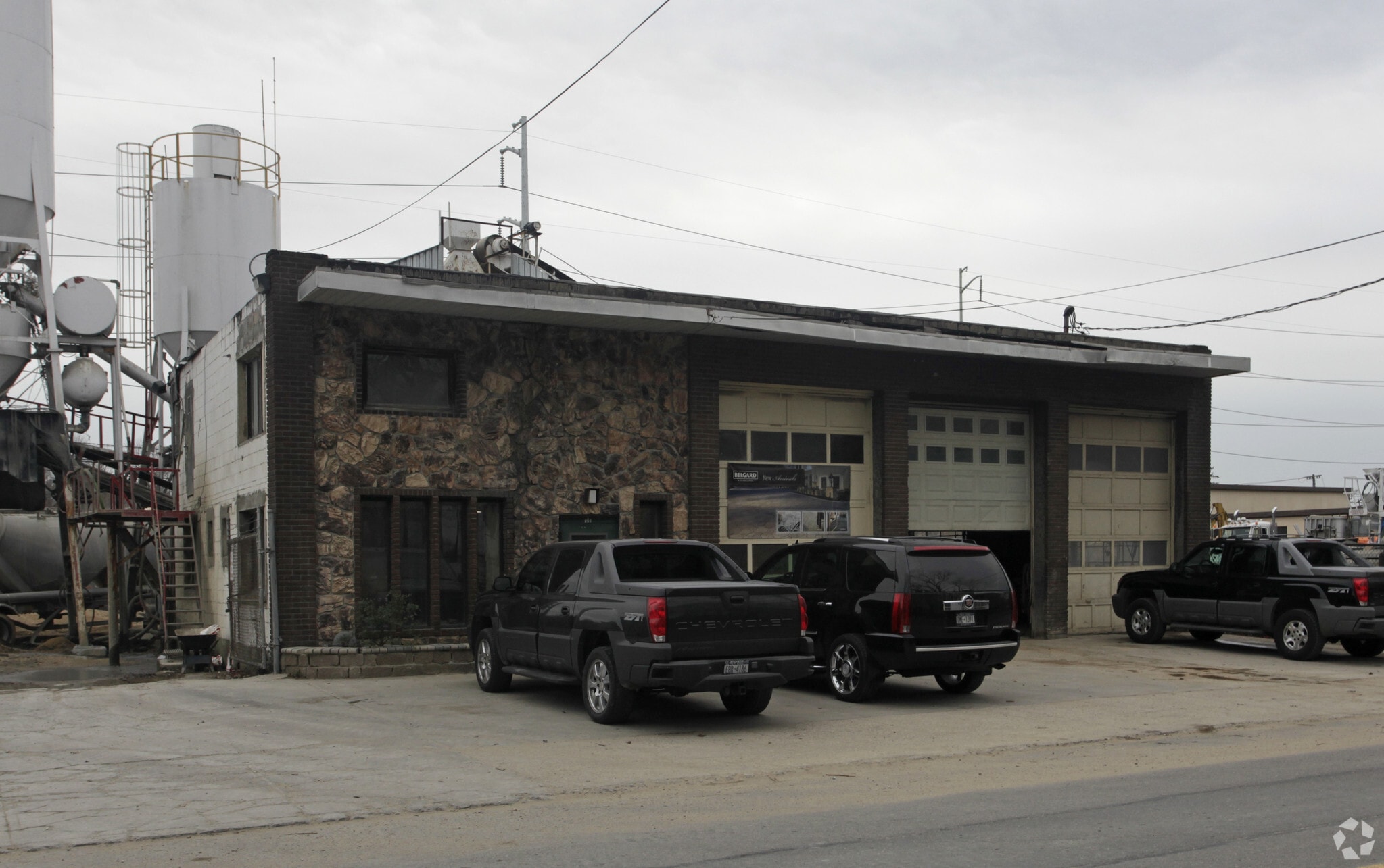 154 Railroad St, Huntington Station, NY for sale Primary Photo- Image 1 of 1