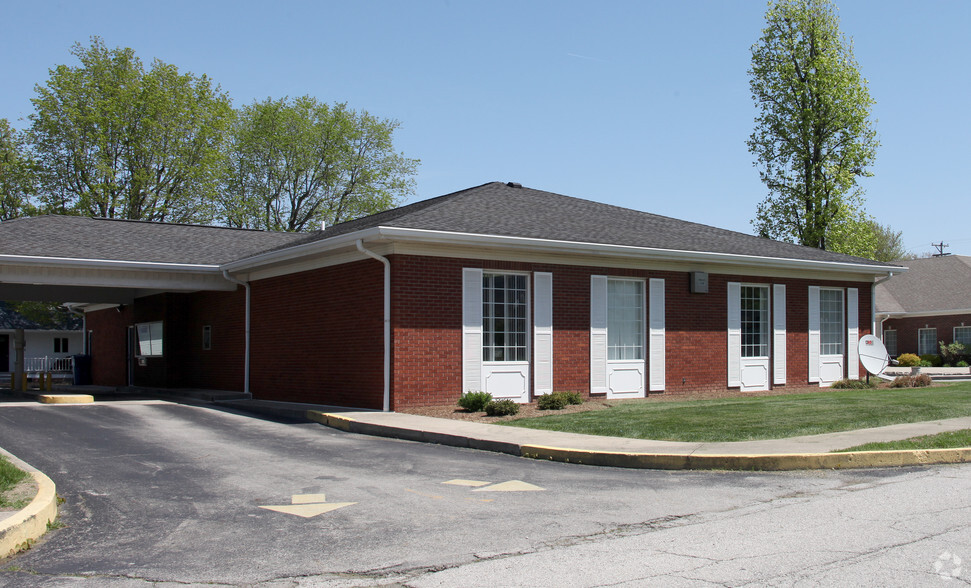 1011 N Main St, Lapel, IN for sale - Building Photo - Image 3 of 3