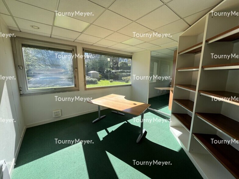 31 Rue Alfred Riom, Nantes for lease - Interior Photo - Image 2 of 7