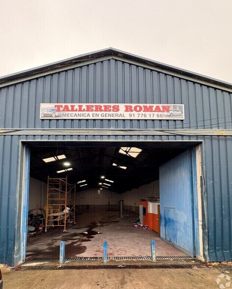 Carretera Vicálvaro Estación O´Donnell, 4, Madrid, Madrid for lease - Building Photo - Image 1 of 9