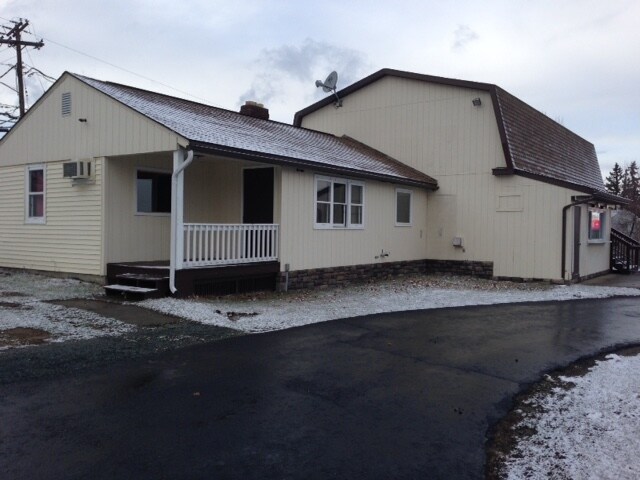 1158 New Loudon Rd, Cohoes, NY for sale - Primary Photo - Image 1 of 1