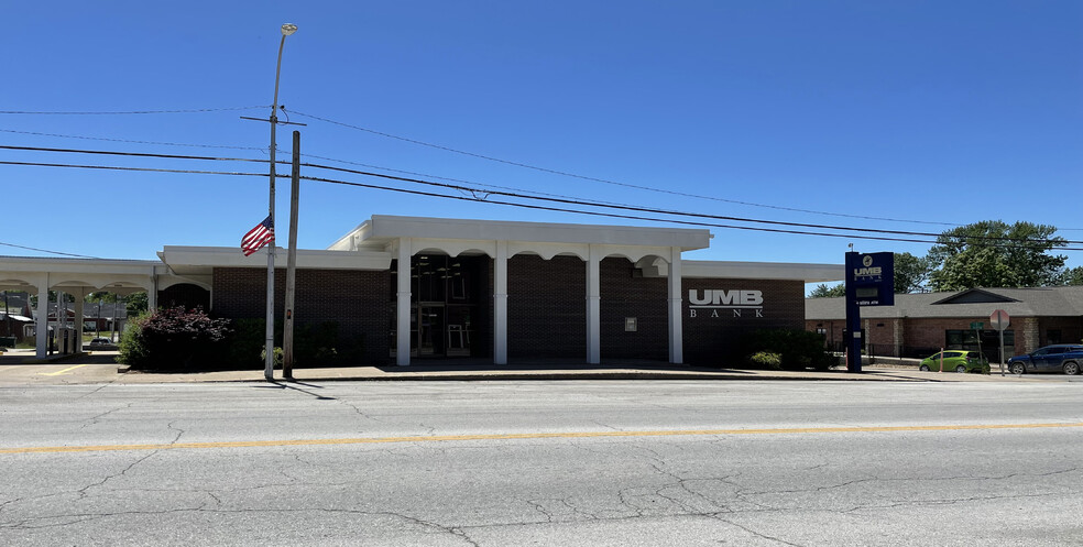 111 W Benton St, Windsor, MO for sale - Primary Photo - Image 1 of 1