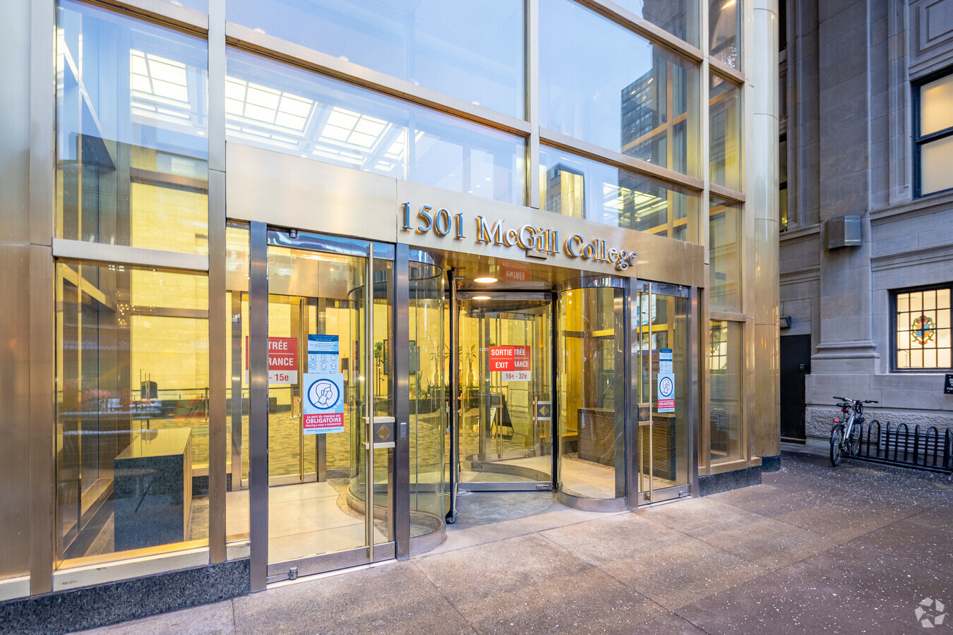 1501 Av McGill College, Montréal, QC H3A 3M8 - Tour McGill | LoopNet