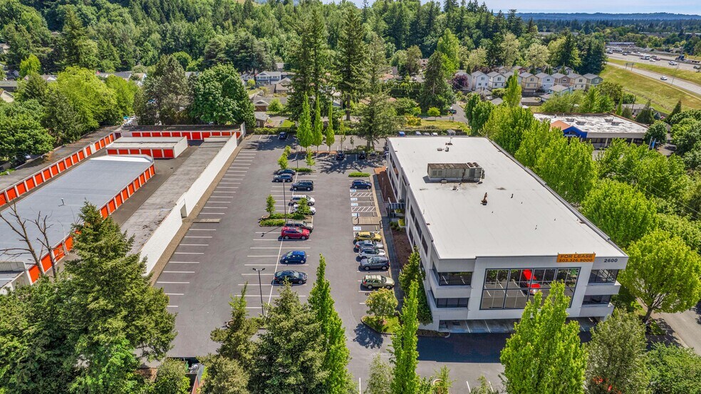 2600 SE 98th Ave, Portland, OR for sale - Building Photo - Image 3 of 15