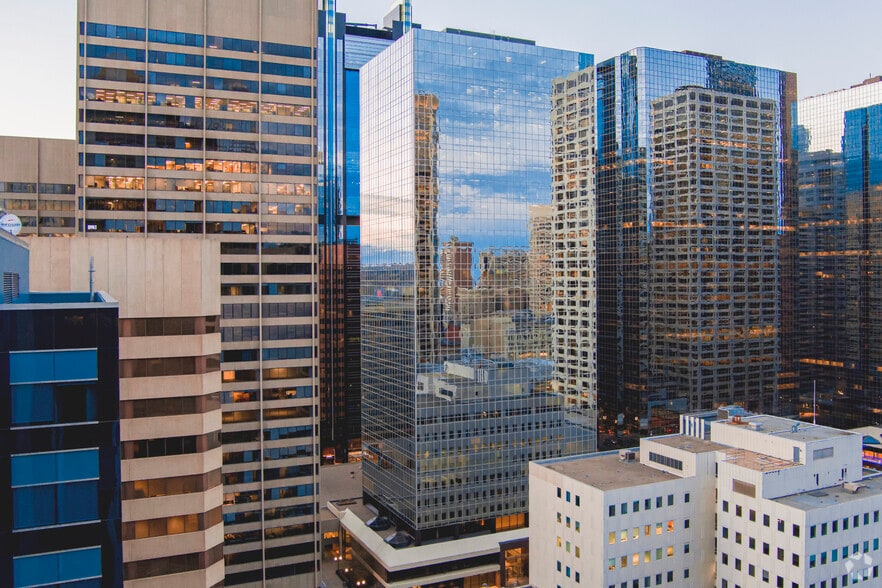 300 5th Ave SW, Calgary, AB for lease - Building Photo - Image 1 of 5