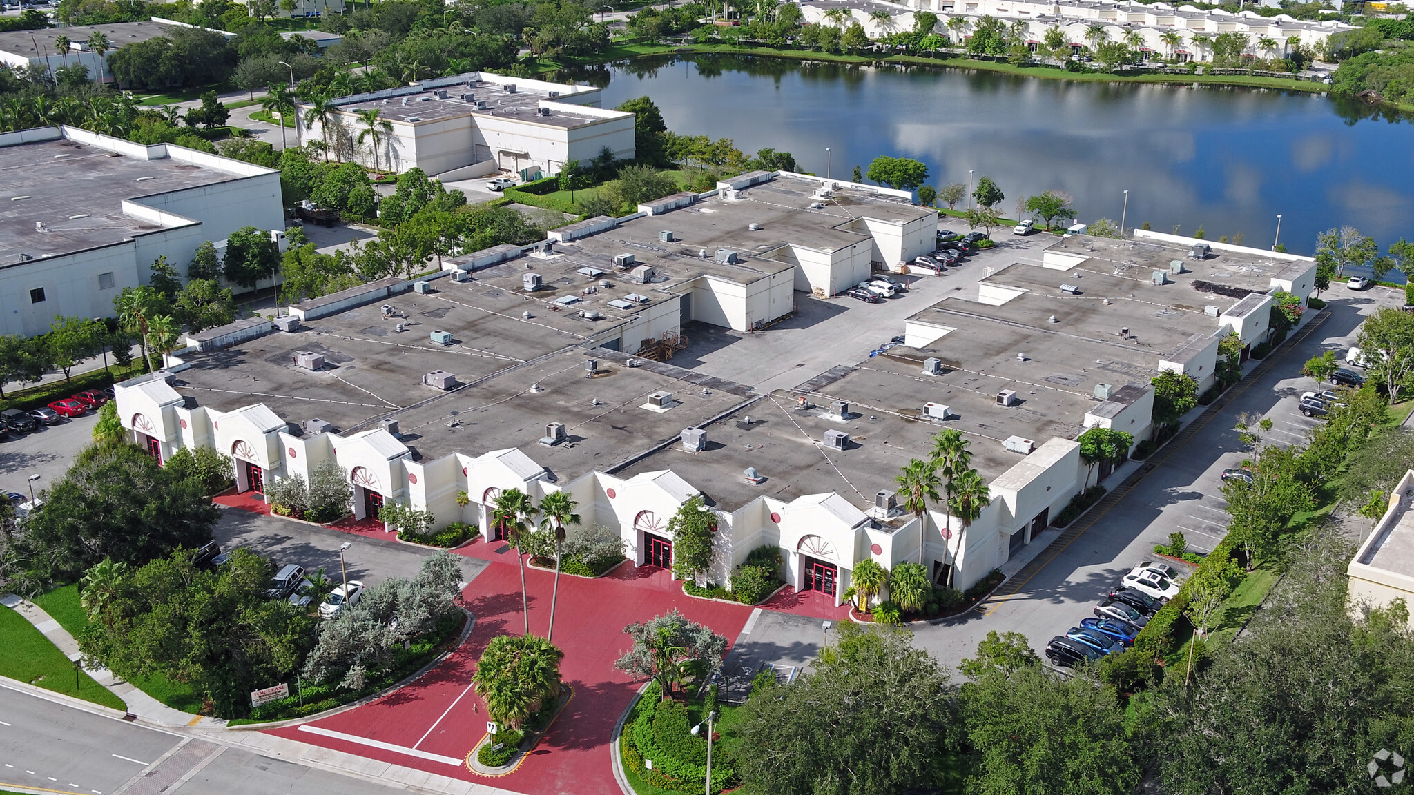 1101-1197 Sawgrass Corporate Pky, Sunrise, FL for lease Primary Photo- Image 1 of 20