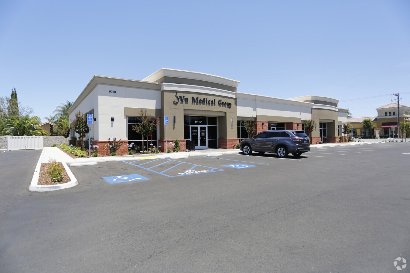 9730 Brimhall Rd, Bakersfield, CA 93312