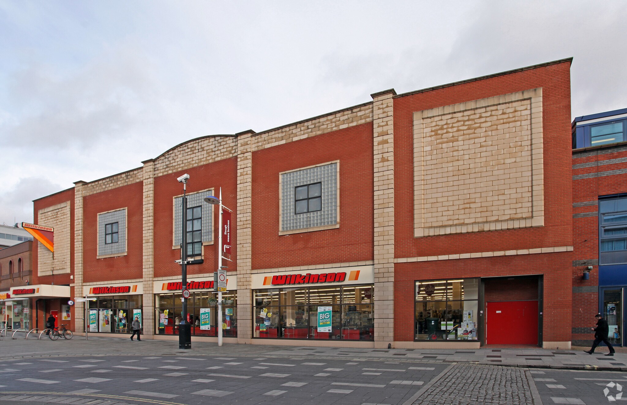 233-249 High St, Slough for sale Primary Photo- Image 1 of 1