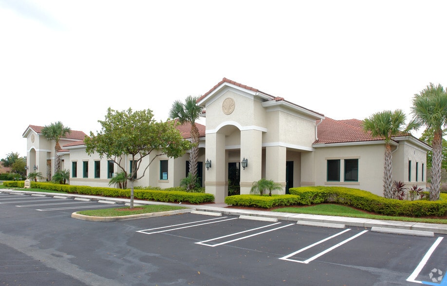 12530-12538 W Atlantic Blvd, Coral Springs, FL for sale - Primary Photo - Image 1 of 17