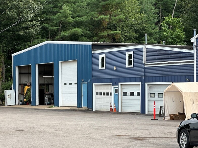 110 Mattakeesett St, Pembroke, MA for lease - Building Photo - Image 2 of 3