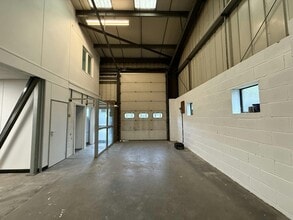 Chandlers Way, Park Gate for lease Interior Photo- Image 1 of 6