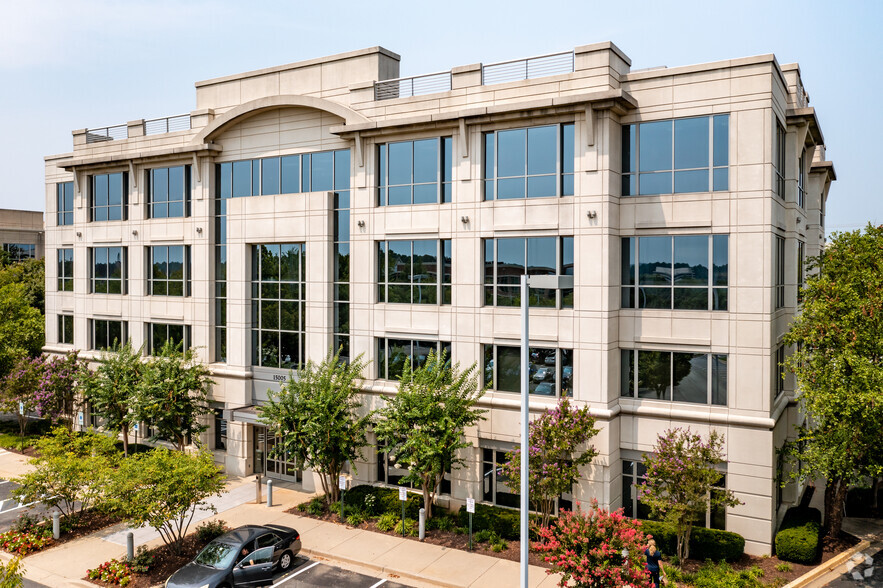 15005 Shady Grove Rd, Rockville, MD for lease - Building Photo - Image 2 of 7