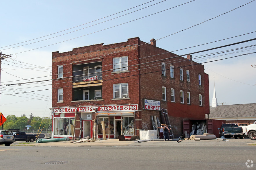 1317 Boston Ave, Bridgeport, CT for sale - Primary Photo - Image 1 of 1