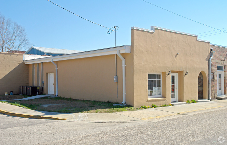 2 N Cantey St, Summerton, SC for sale - Primary Photo - Image 1 of 2