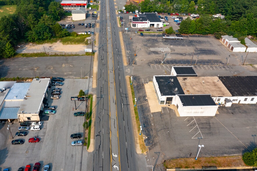 21575 Great Mills Rd, Lexington Park, MD for sale - Building Photo - Image 2 of 11