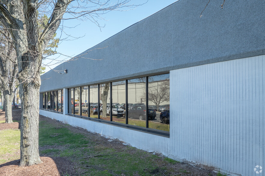 55 Metro Way, Secaucus, NJ for lease - Building Photo - Image 2 of 5