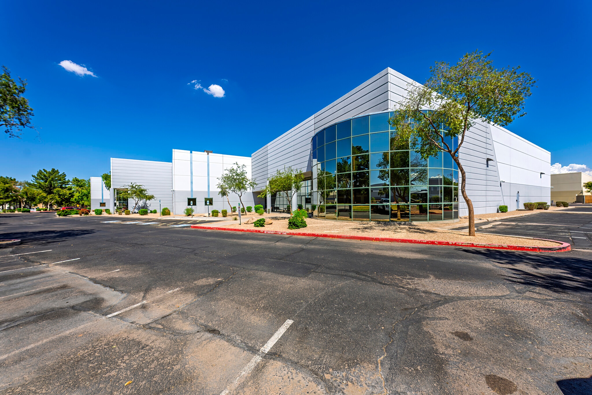 1395 N Fiesta Blvd, Gilbert, AZ for lease Building Photo- Image 1 of 3