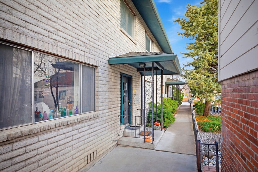 621 Humboldt St, Reno, NV for sale - Building Photo - Image 3 of 26