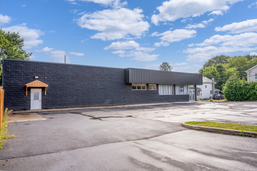 133 E Main St, Frankfort, NY for sale - Building Photo - Image 3 of 19