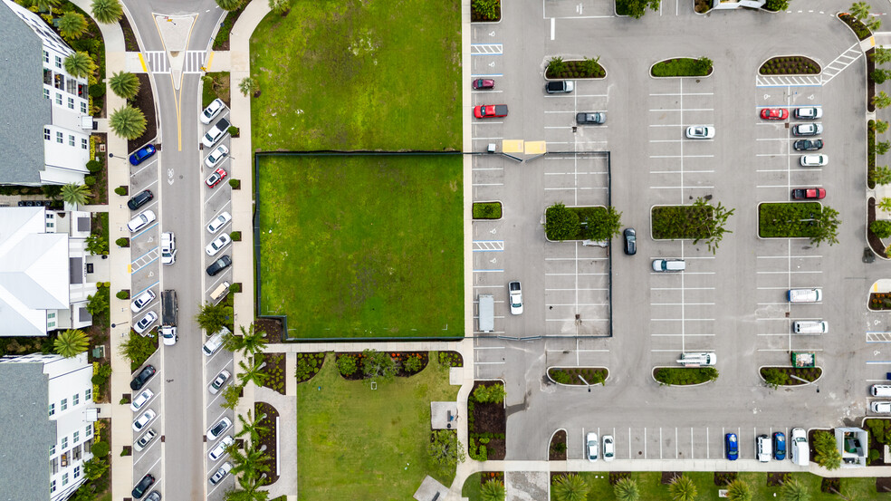 6355 Initiative Blvd, Sarasota, FL for lease - Aerial - Image 3 of 15