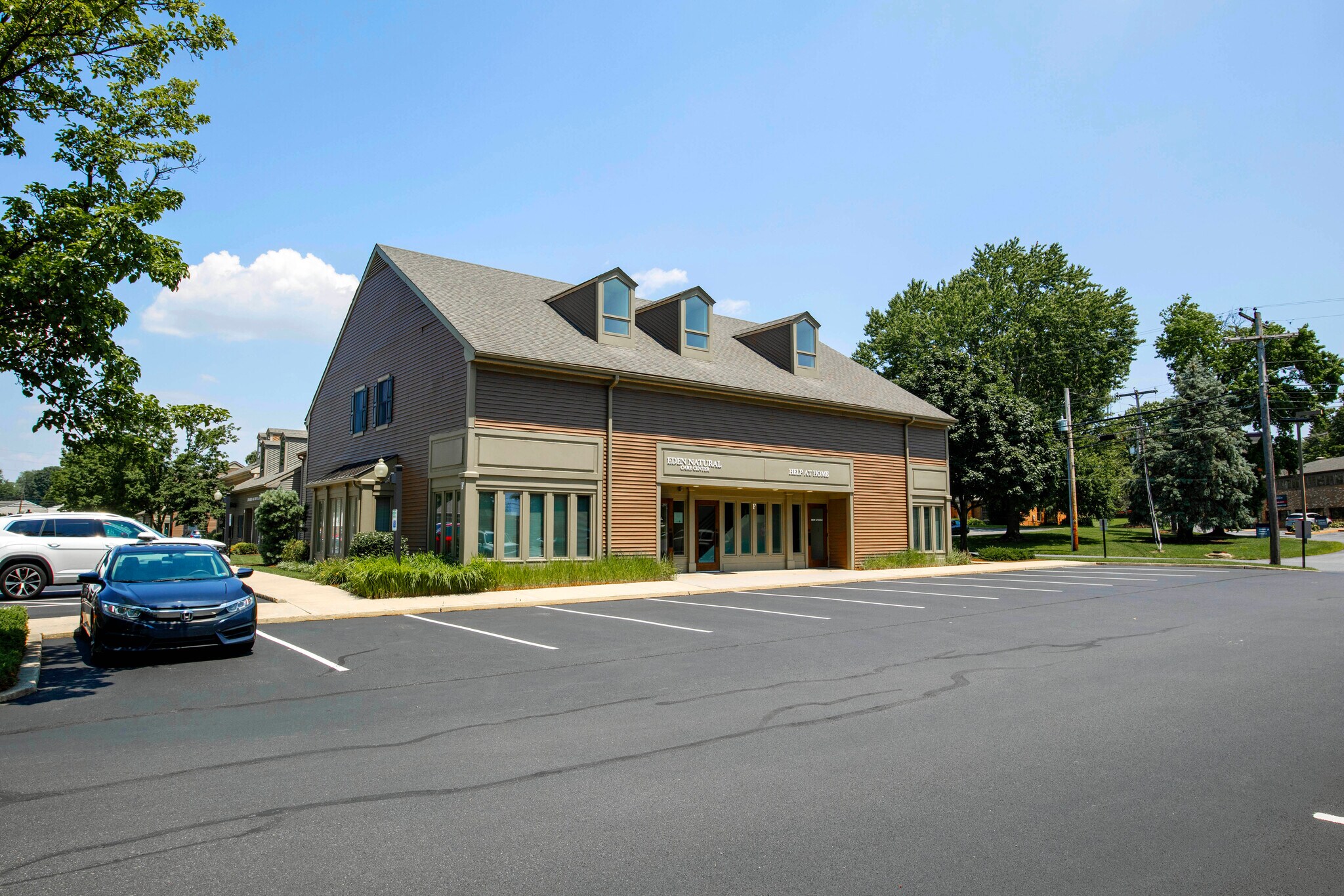 600 Eden Rd, Lancaster, PA for lease Building Photo- Image 1 of 6