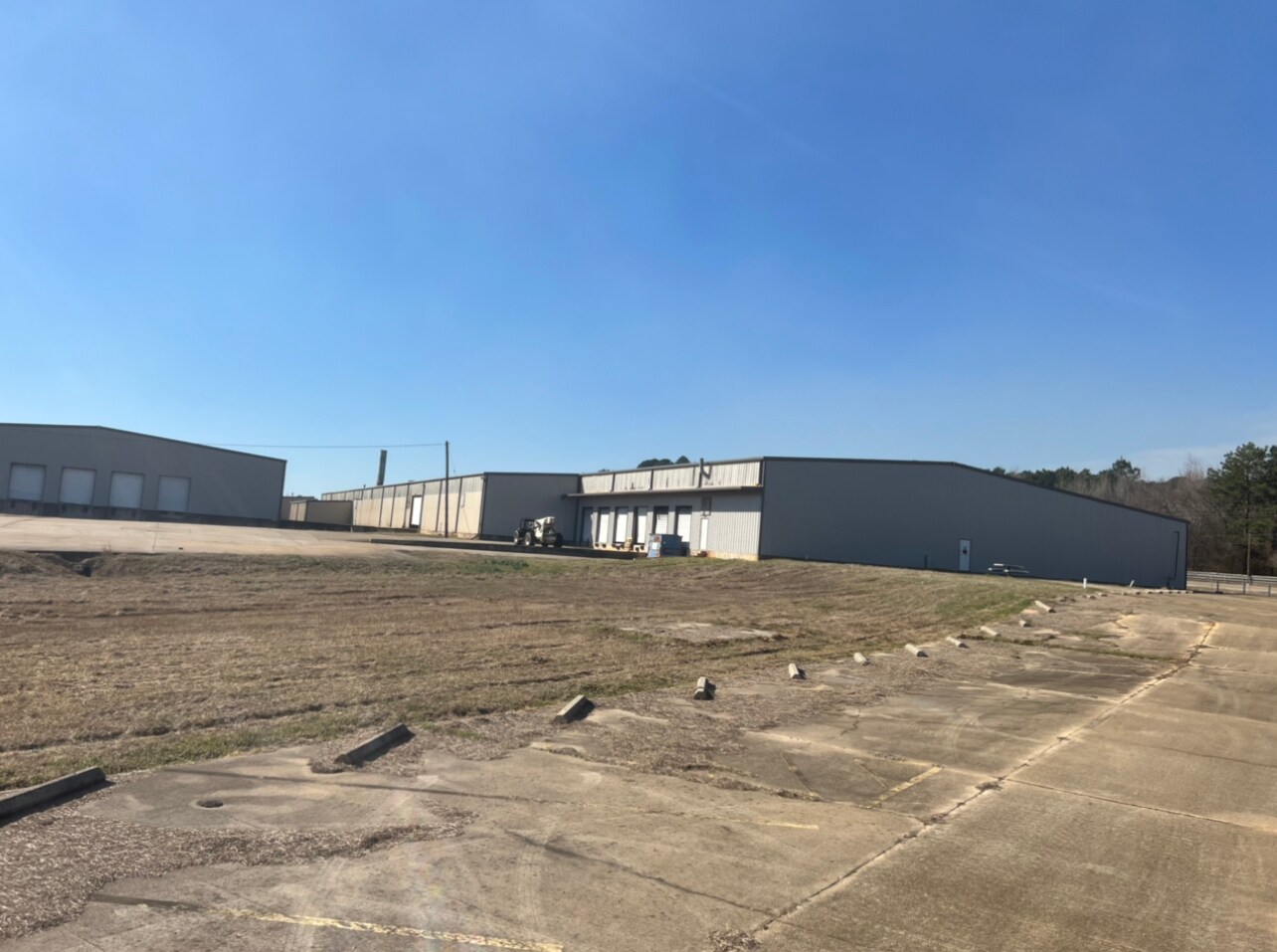 5810-5820 Elysian Flds, Marshall, TX for sale Building Photo- Image 1 of 1